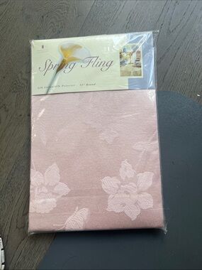 Brownstone Gallery 70”  round Spring Fling Floral Round Tablecloth -